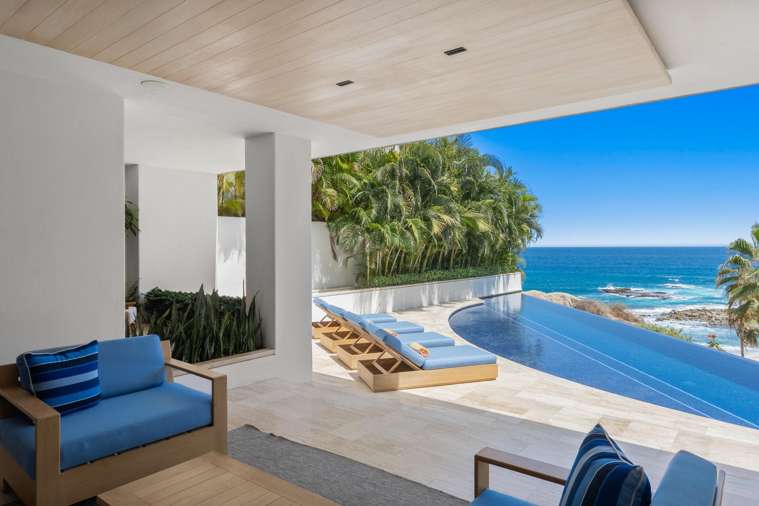 Villa Del Rey, Cabo Corridor