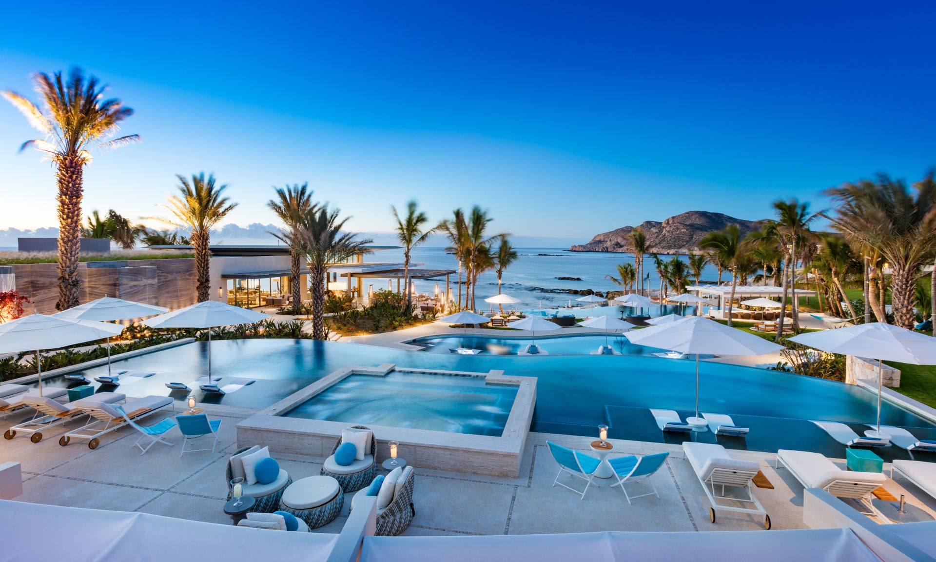 Chileno Bay beach club