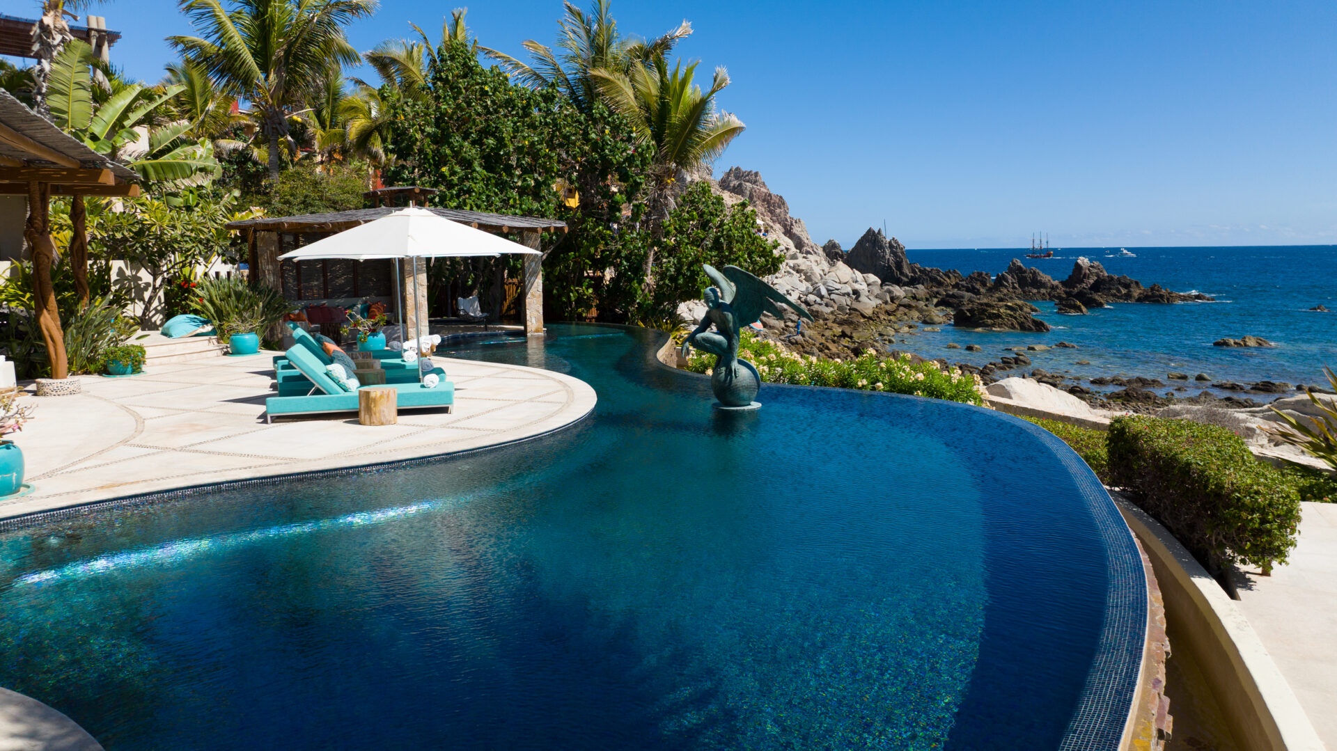 Villa Sanger, oceanfront villa at Punta Ballena, Los Cabos — infinity pool over the Sea of Cortez