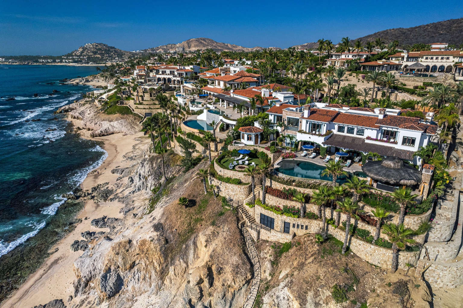 San Jose del Cabo real estate luxury beachfront homes and resorts